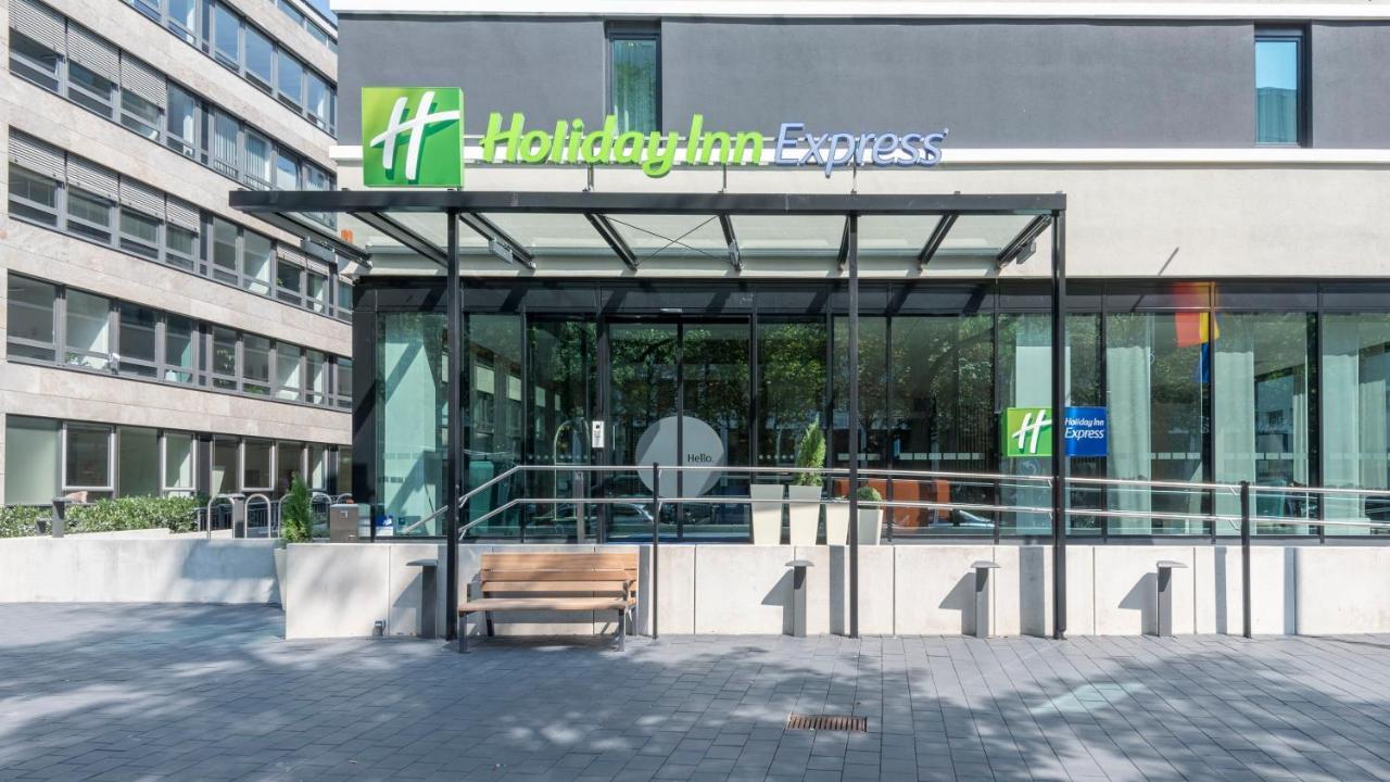 Holiday Inn Express - Frankfurt City - Westend, An Ihg Hotel Франкфурт-на-Майне Экстерьер фото